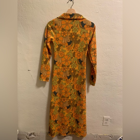 Vintage Floral Orange Dress - Picture 5 of 6